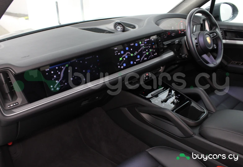 Porsche Cayenne Синий