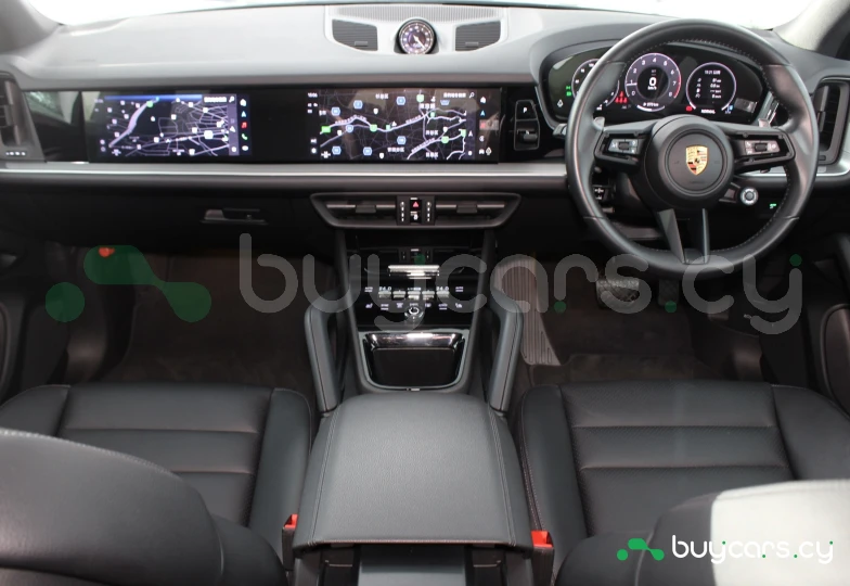 Porsche Cayenne Синий