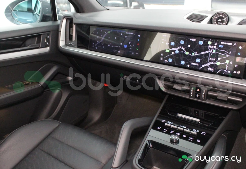 Porsche Cayenne Синий