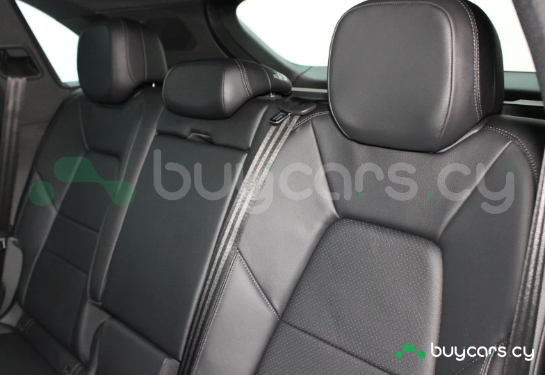 Porsche Cayenne Синий