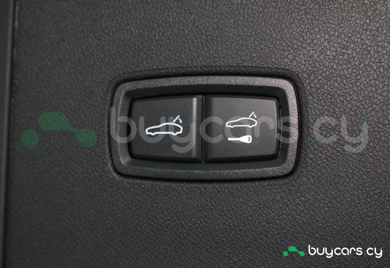 Porsche Cayenne Синий