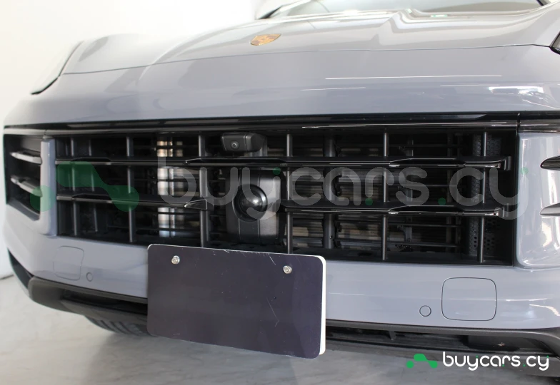 Porsche Cayenne Синий