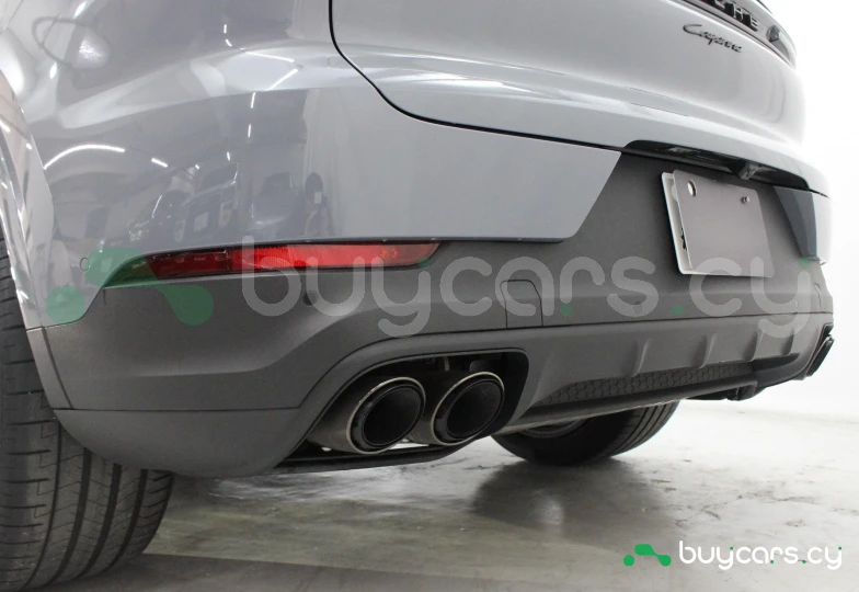 Porsche Cayenne Синий