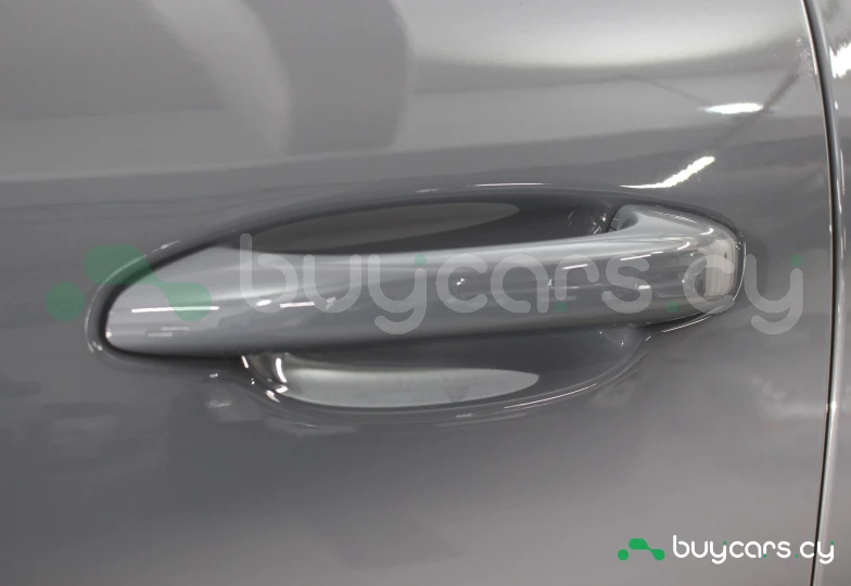 Porsche Cayenne Синий