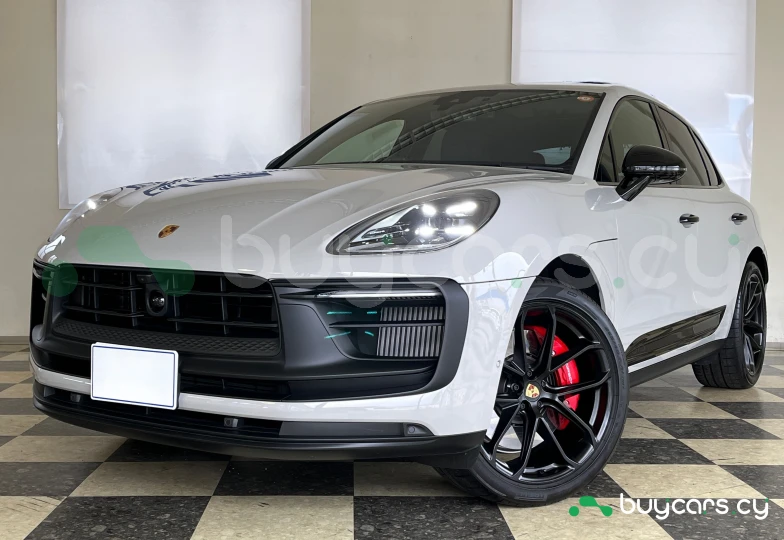 Porsche Macan Белый
