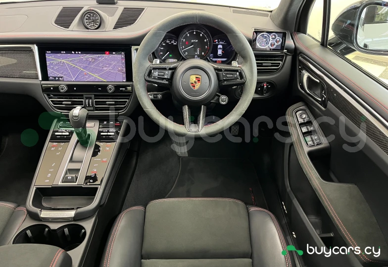 Porsche Macan Белый