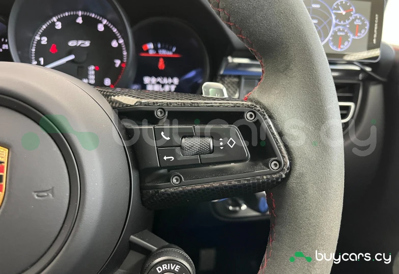 Porsche Macan Белый