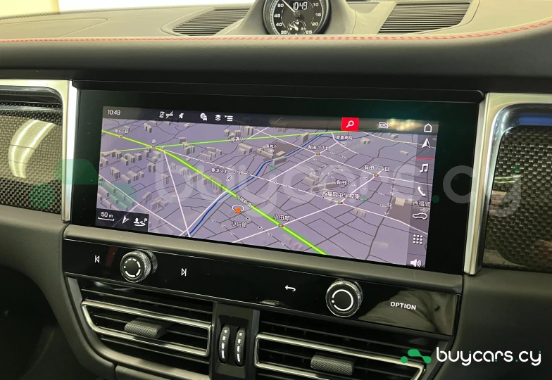 Porsche Macan Белый