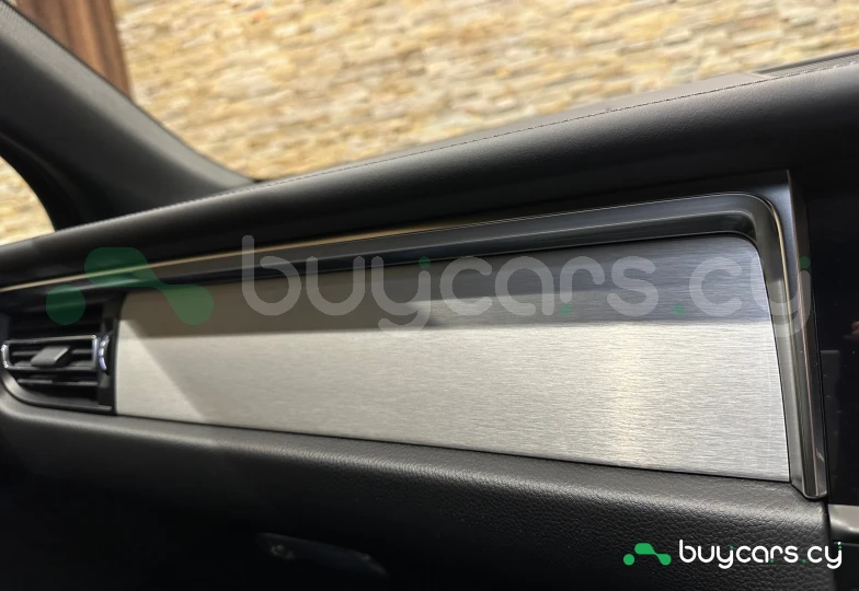 Porsche Macan Черный