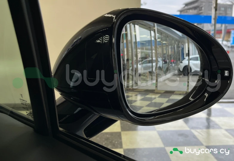 Porsche Macan Белый