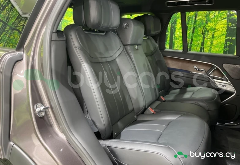 Land Rover Range Rover Серый