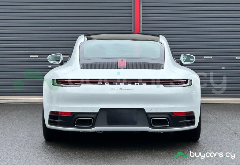 Porsche 911 Белый