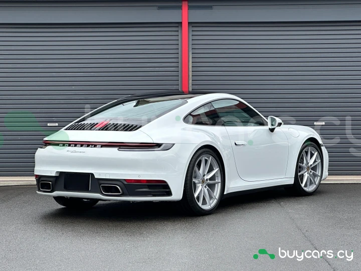 Porsche 911 Белый