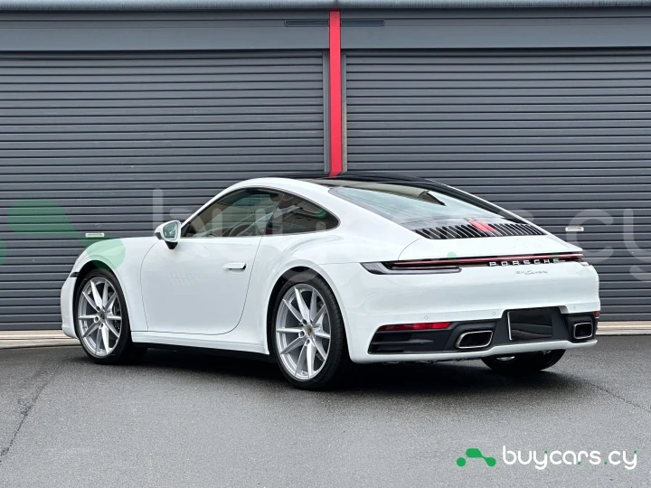 Porsche 911 Белый