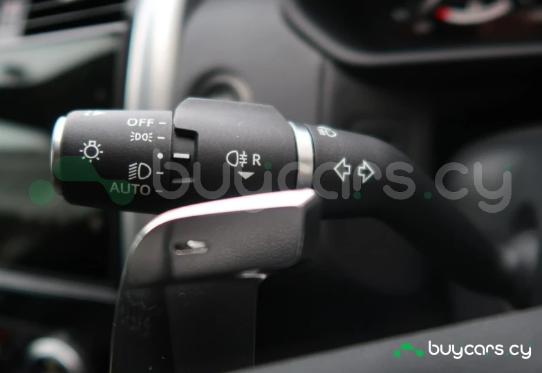 Land Rover Discovery Серый