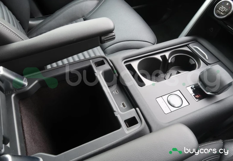 Land Rover Discovery Серый