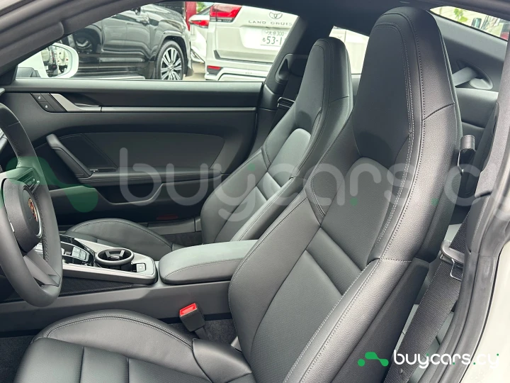 Porsche 911 Белый