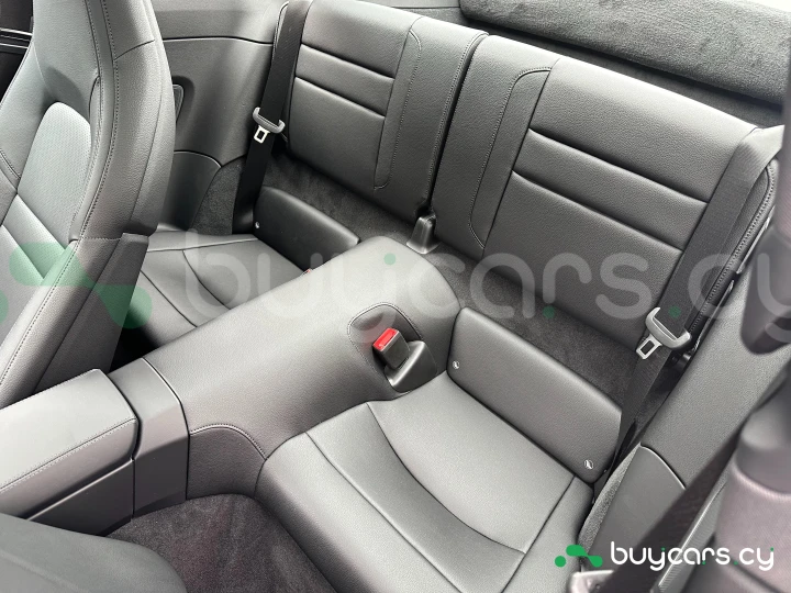 Porsche 911 Белый