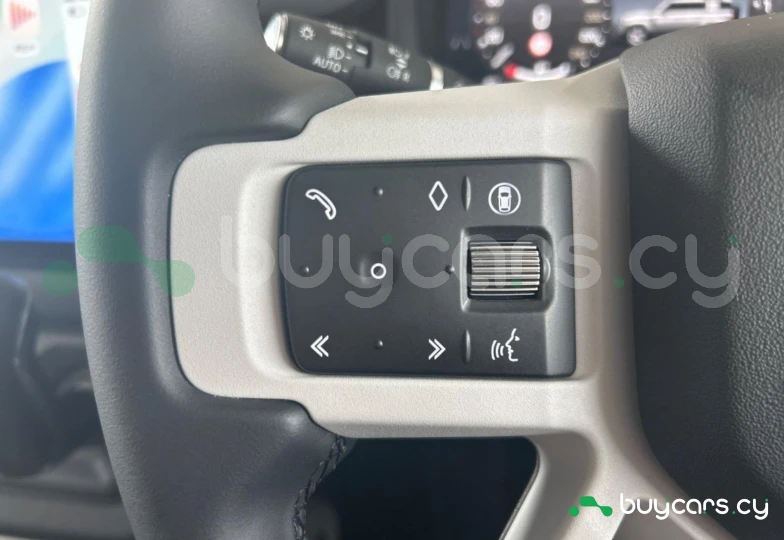 Land Rover Defender Black