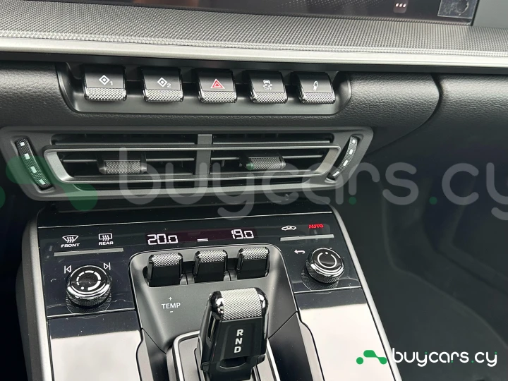 Porsche 911 Белый