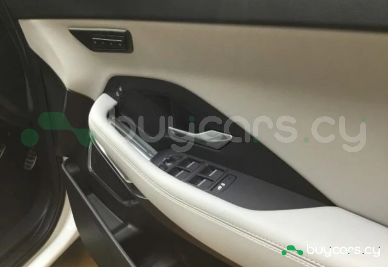 Jaguar E-Pace White