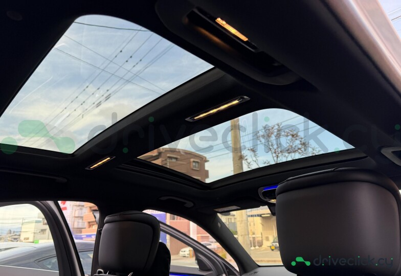 Mercedes S-class White