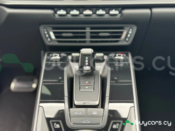 Porsche 911 Белый