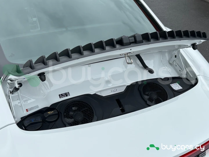 Porsche 911 Белый