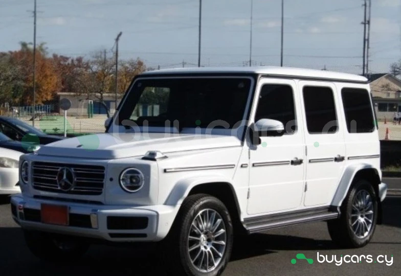 Mercedes G-class Белый