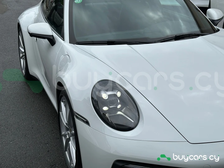 Porsche 911 Белый