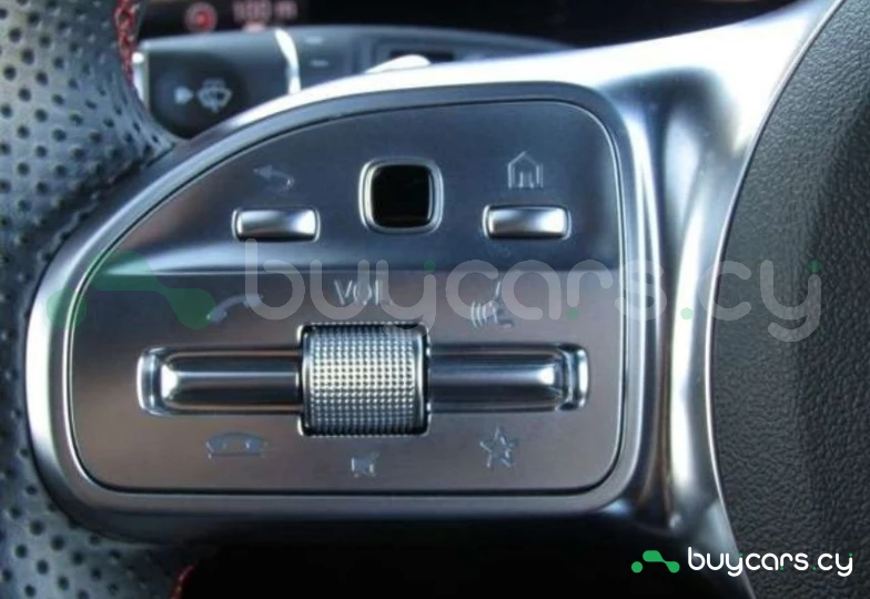 Mercedes G-class Белый