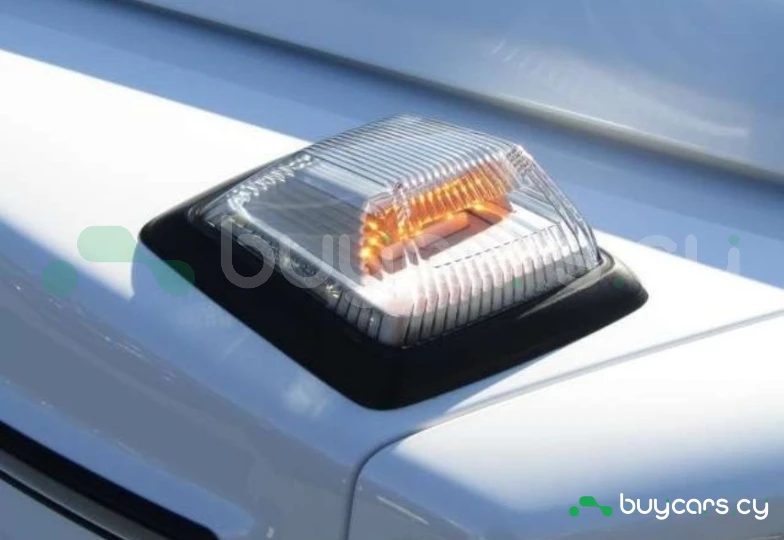 Mercedes G-class Белый