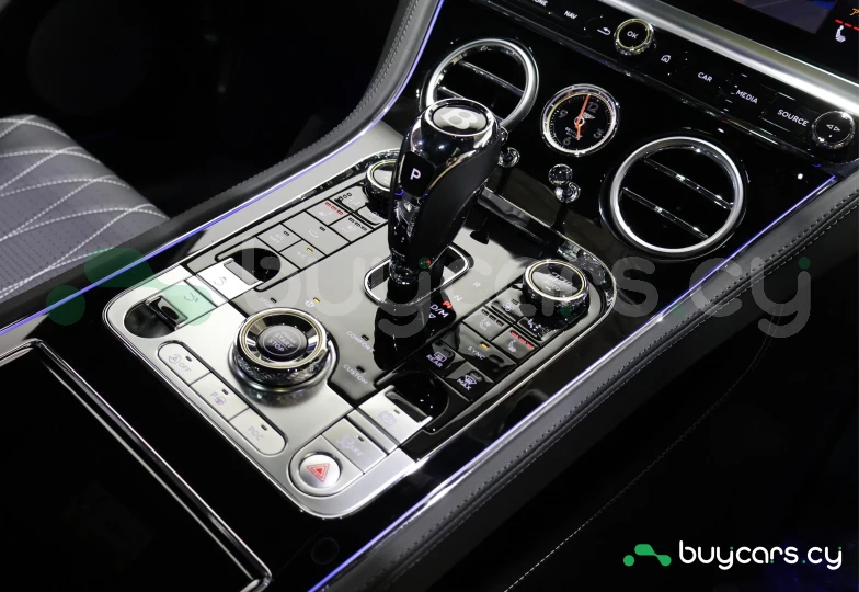 Bentley Continental GT White