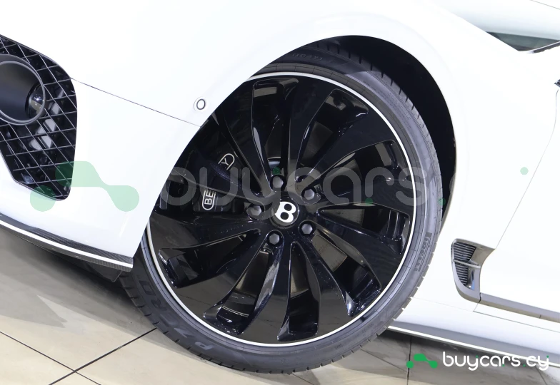 Bentley Continental GT White