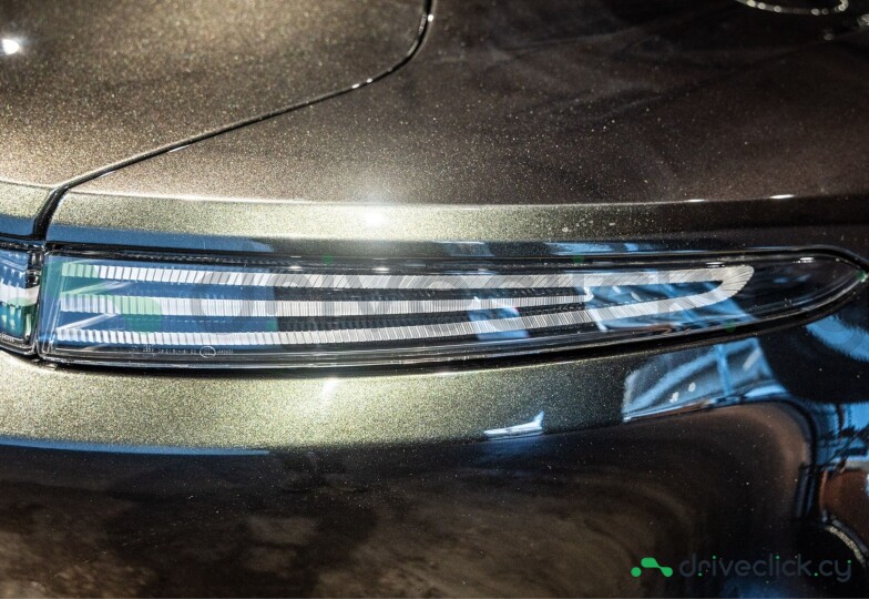 Aston Martin Vantage Зеленый