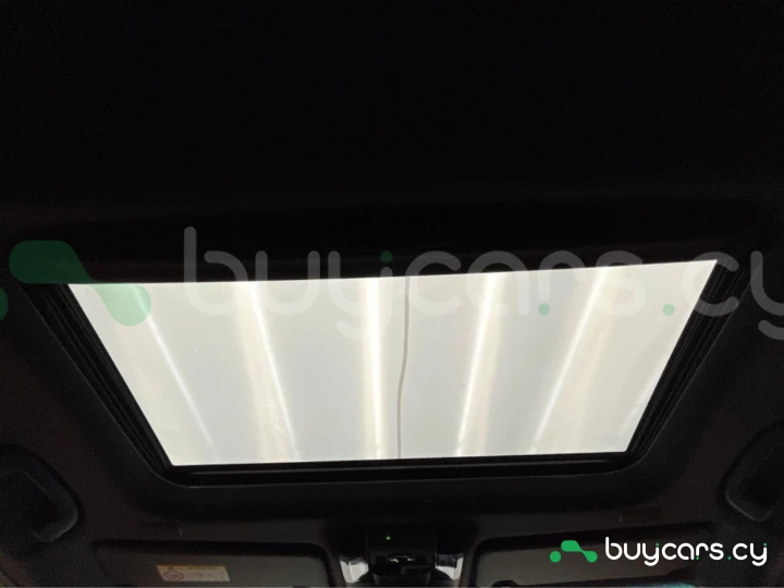 Toyota Land Cruiser 250 Белый