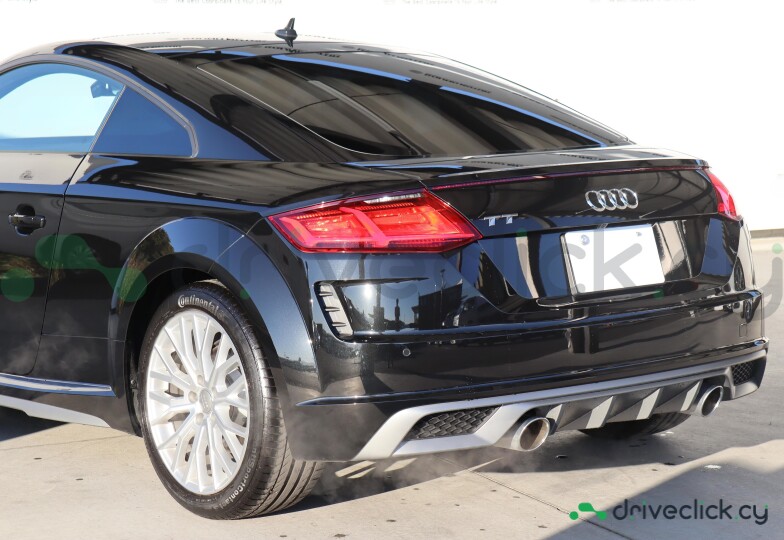 Audi TT Black