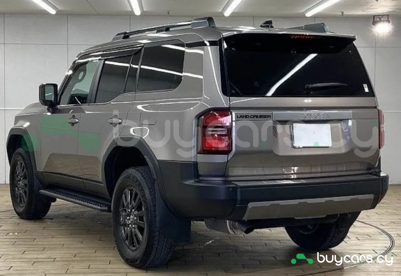 Toyota Land Cruiser 250 Коричневый