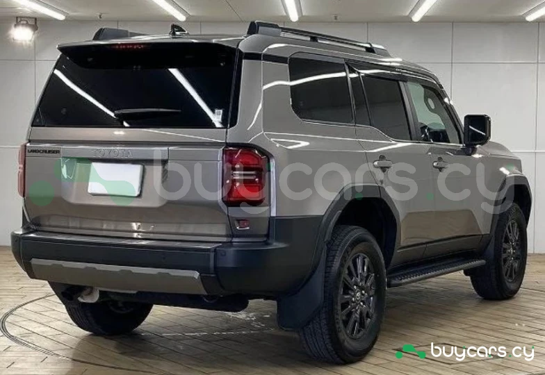 Toyota Land Cruiser 250 Коричневый