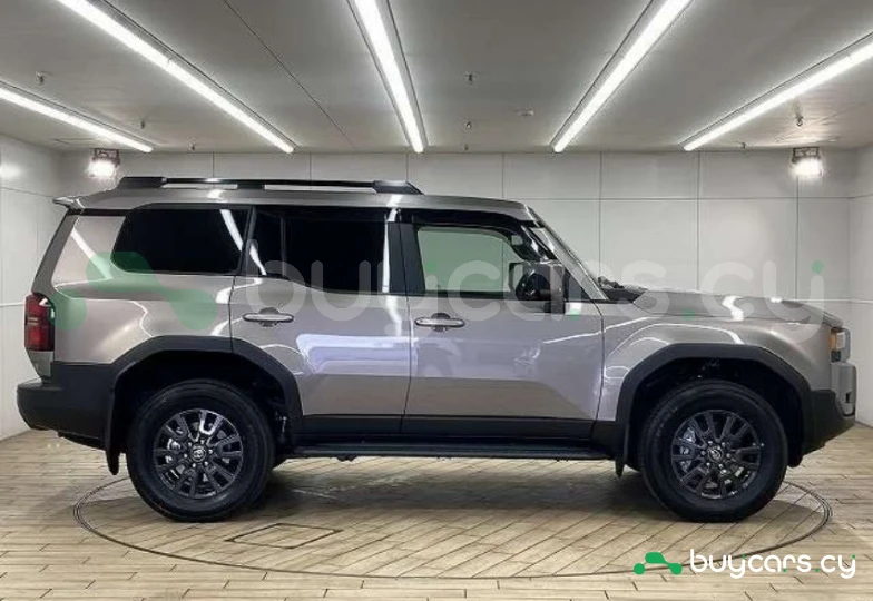 Toyota Land Cruiser 250 Коричневый