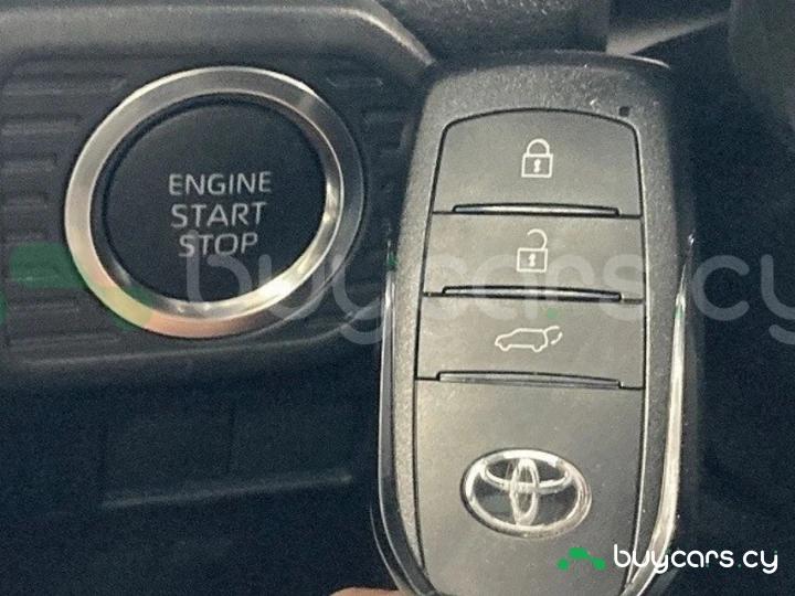 Toyota Land Cruiser 250 Коричневый