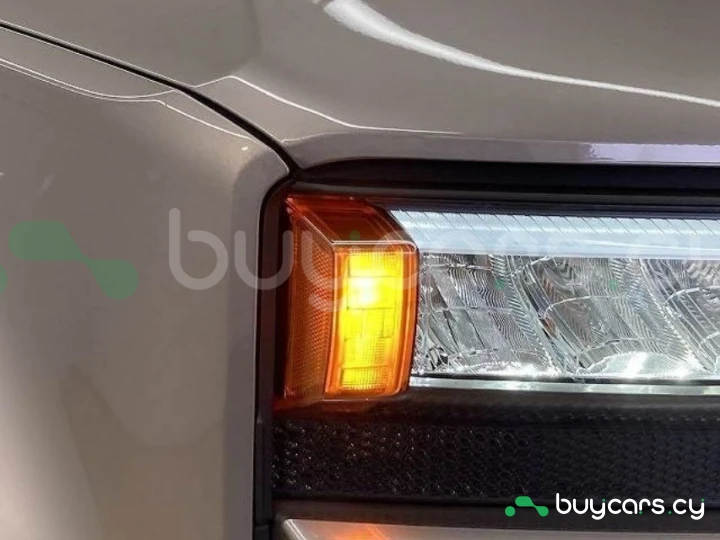 Toyota Land Cruiser 250 Коричневый