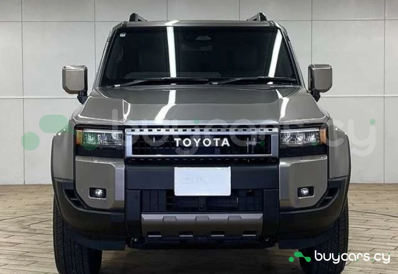 Toyota Land Cruiser 250 Коричневый