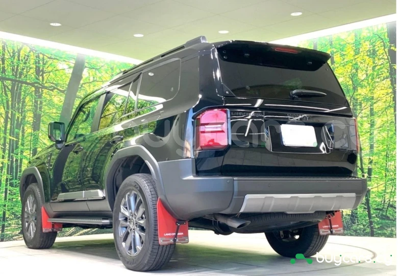 Toyota Land Cruiser Черный