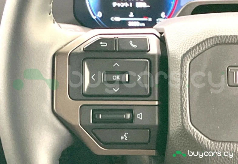 Toyota Land Cruiser Черный