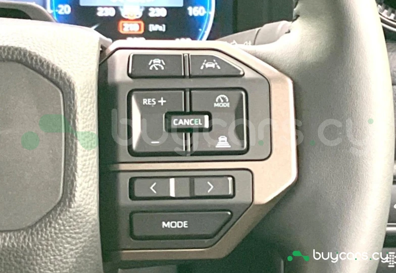 Toyota Land Cruiser Черный