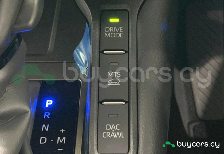 Toyota Land Cruiser Черный