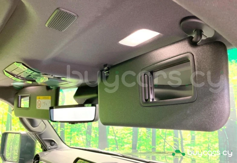 Toyota Land Cruiser Черный