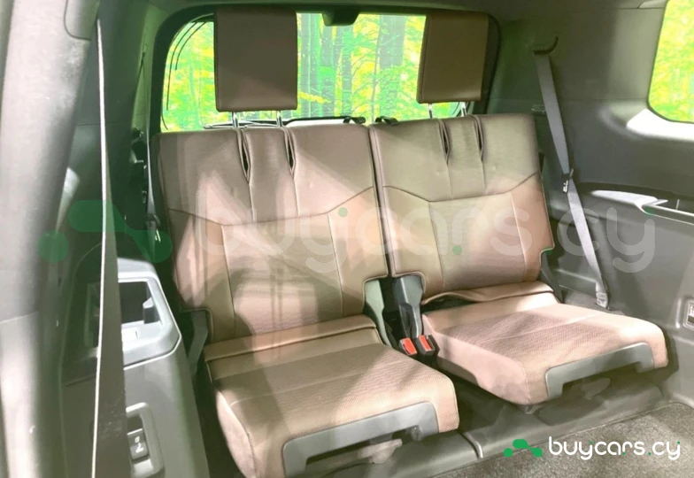 Toyota Land Cruiser Черный