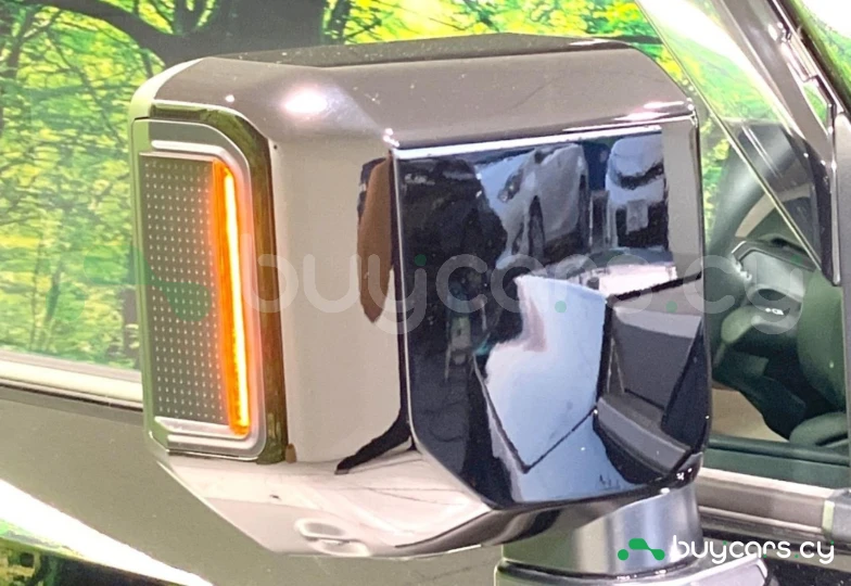 Toyota Land Cruiser Черный